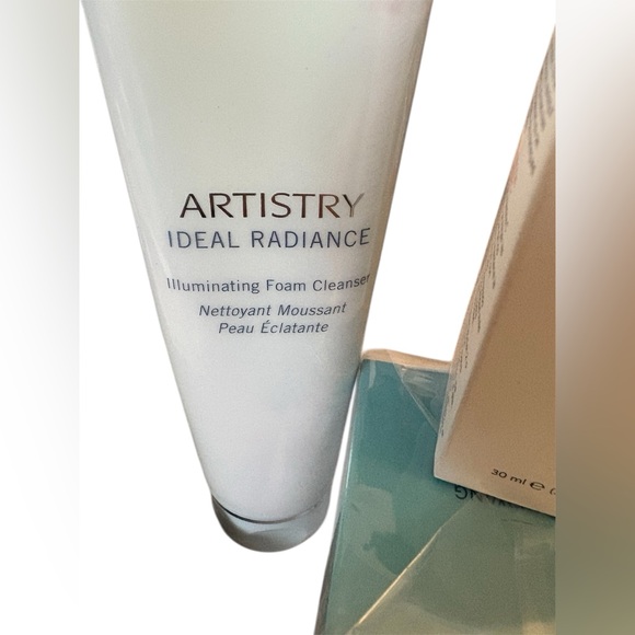 Curateur x Laude The Label Gabby Mini Macrame Bag and Skincare Bundle - Picture 6 of 9